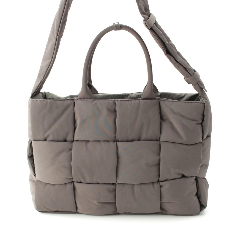 Bottega Veneta Maxi Intrecciato Arco Shoulder Tote Bag Gray Moss Green